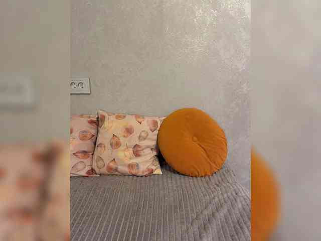 Mila_sisi webcam