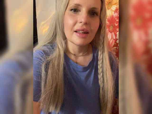 Milena_sisi webcam