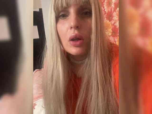 Milena_sisi webcam