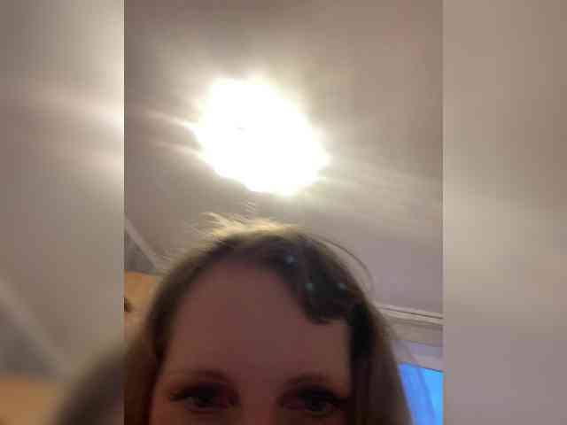 Mila_sisi webcam