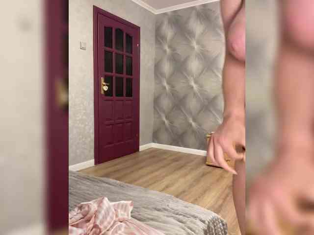 Mila_sisi webcam