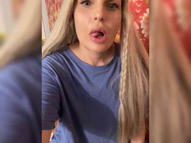 Milena_sisi