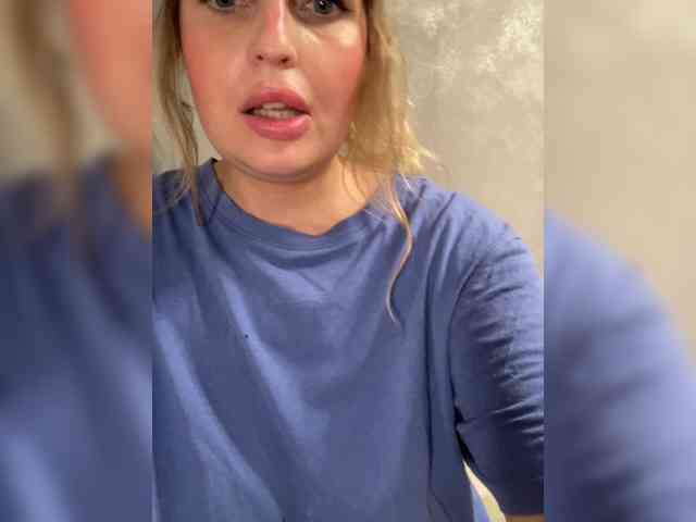 Mila_sisi webcam