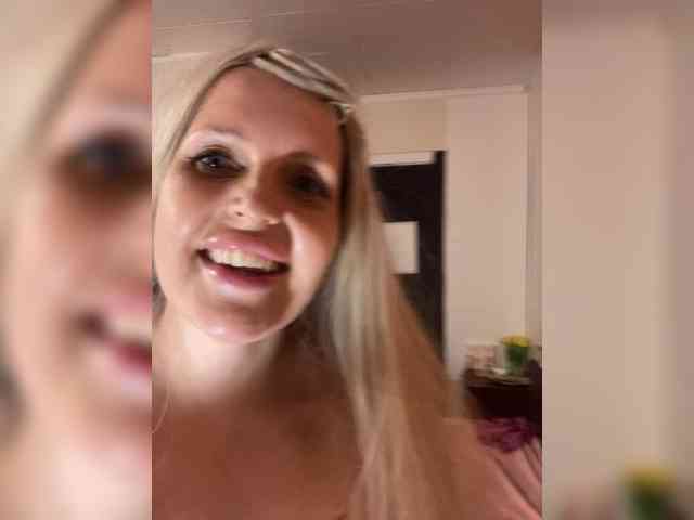 Milena_sisi webcam