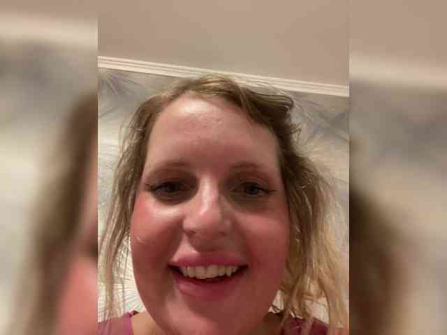 Mila_sisi webcam
