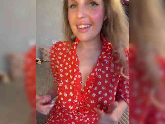 Mila_sisi webcam