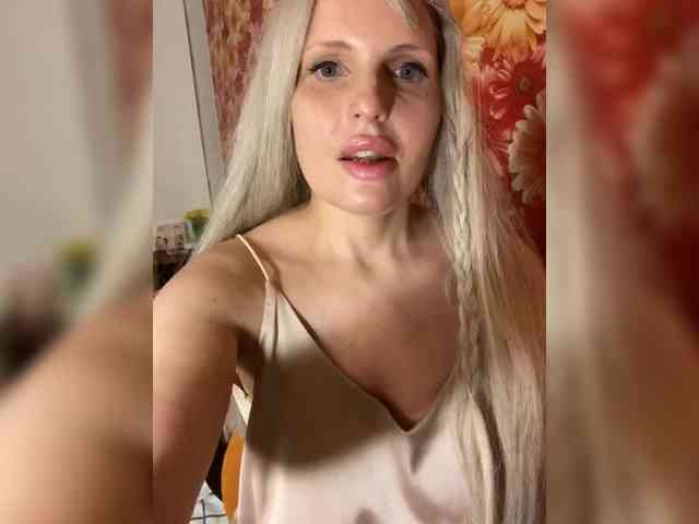Milena_sisi webcam