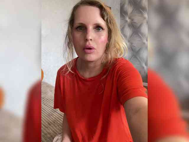 Mila_sisi webcam