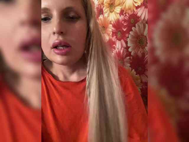 Milena_sisi webcam