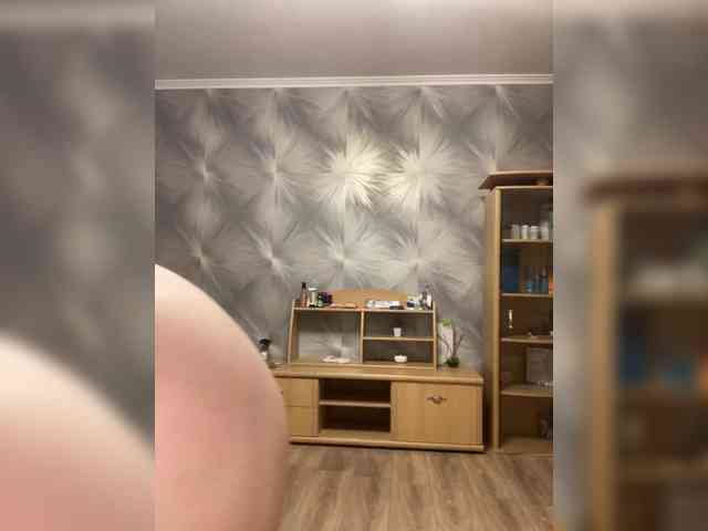 Mila_sisi webcam