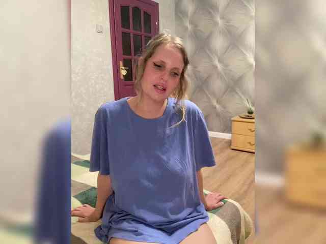 Mila_sisi webcam