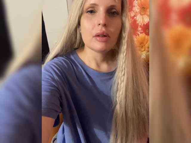 Milena_sisi webcam