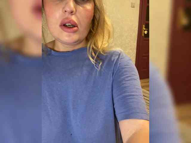 Mila_sisi webcam