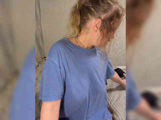 Mila_sisi webcam