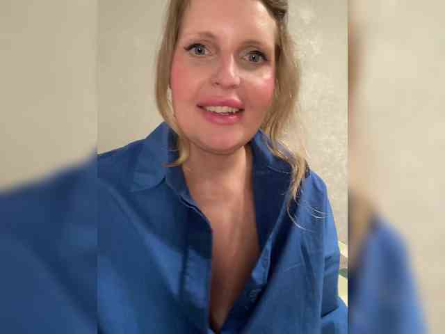 Mila_sisi webcam