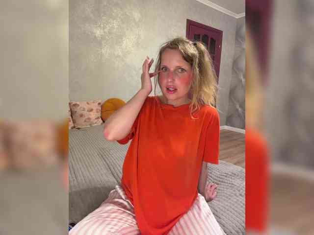 Mila_sisi webcam