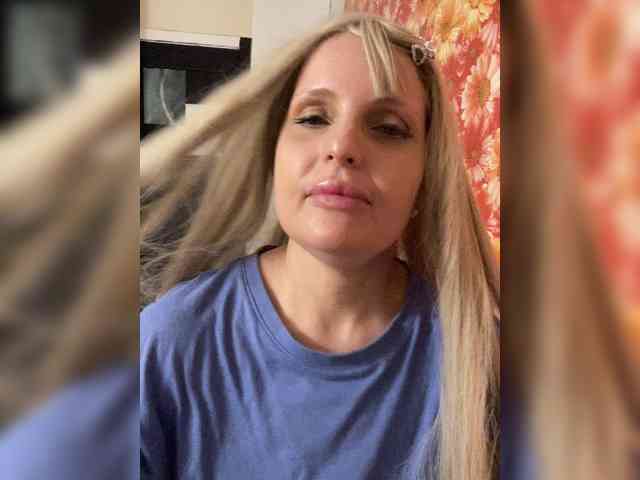 Milena_sisi webcam