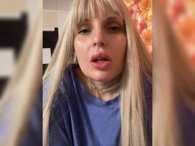 Milena_sisi webcam