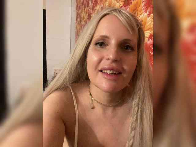 Milena_sisi webcam