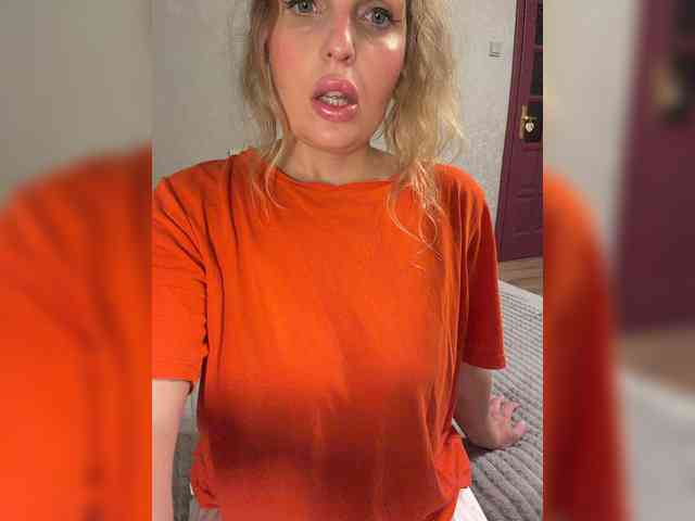 Mila_sisi webcam