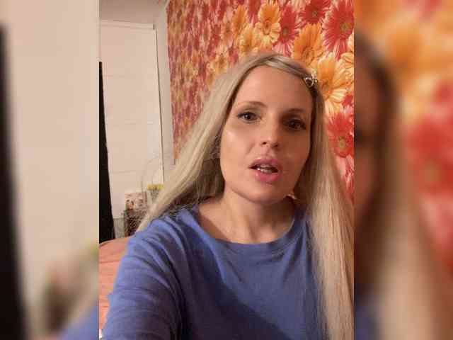 Milena_sisi webcam