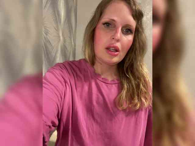 Milana40 Sex Cam Show