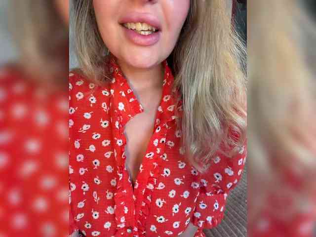Mila_sisi webcam