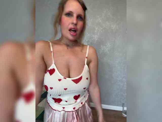 Milana40 Sex Cam Show