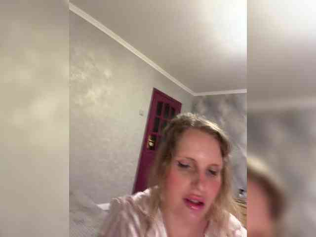 Mila_sisi webcam
