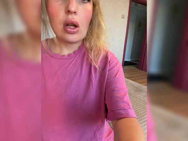 Mila_sisi webcam