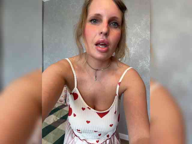 Mila_sisi webcam