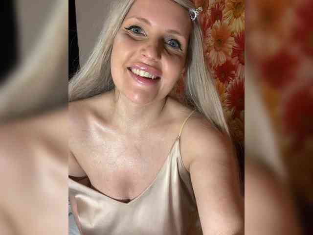 Milena_sisi webcam