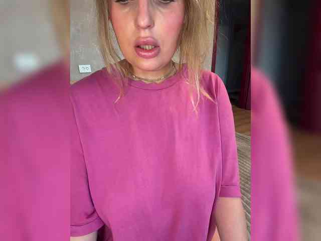 Mila_sisi webcam