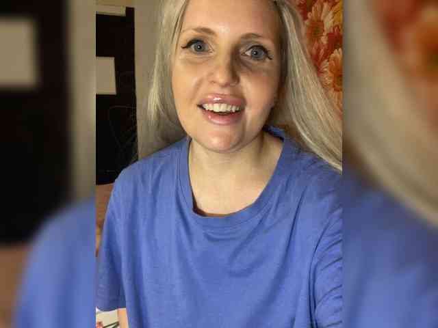 Milena_sisi webcam