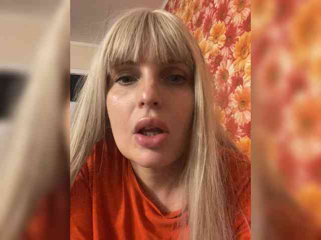 Milena_sisi webcam