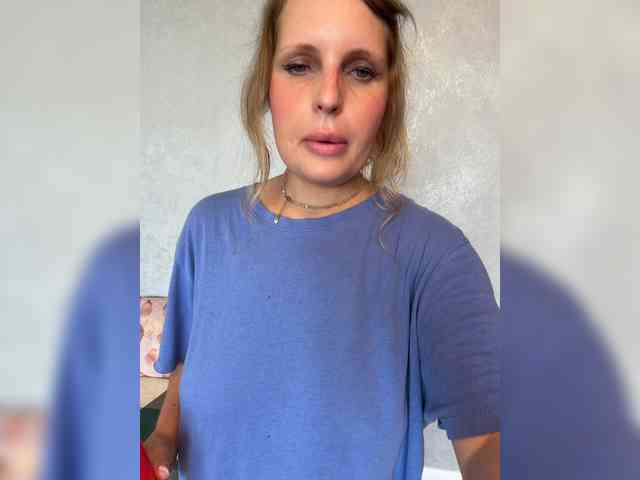 Mila_sisi webcam