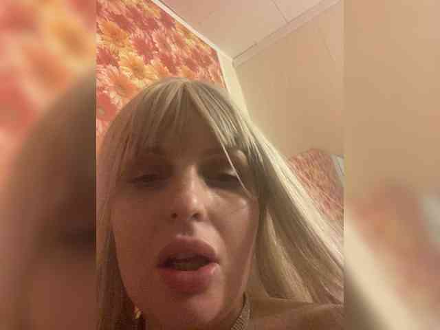 Milena_sisi