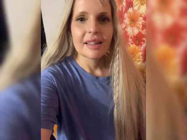 Milena_sisi webcam