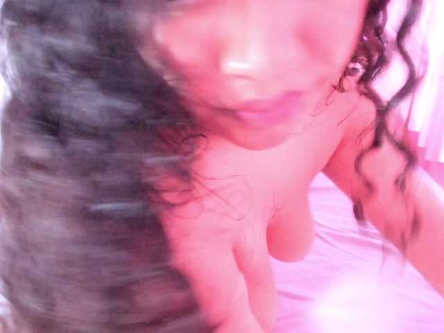 Tulipxo live cam on BongaCams