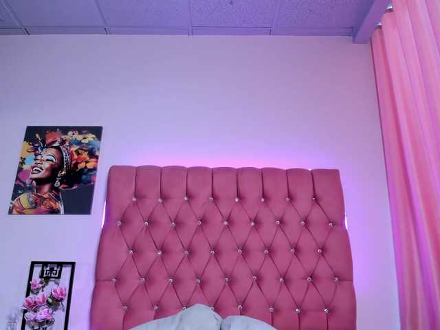 Tulipxo live cam on BongaCams