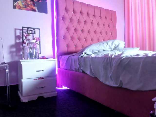 Tulipxo live cam on BongaCams