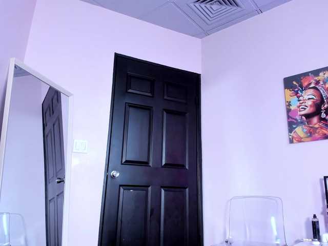 Tulipxo live cam on BongaCams