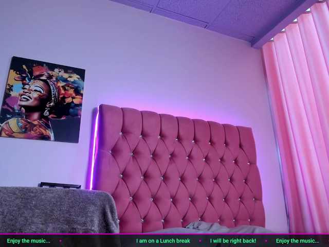 Tulipxo live cam on BongaCams