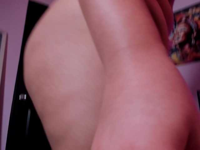 Tulipxo live cam on BongaCams