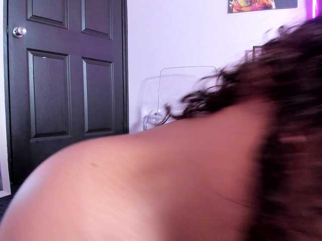 Tulipxo live cam on BongaCams