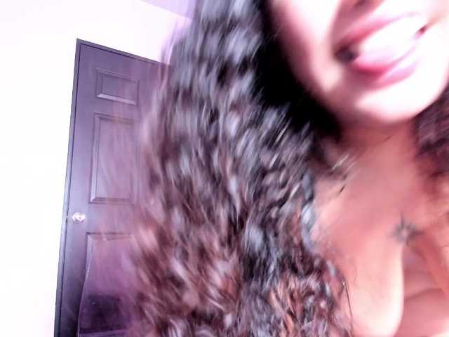 Tulipxo live cam on BongaCams