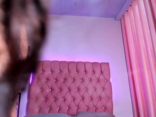 Tulipxo live cam on BongaCams