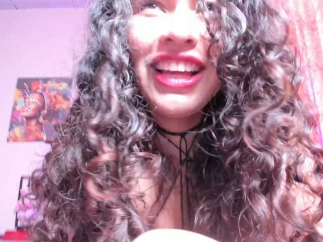 Tulipxo live cam on BongaCams