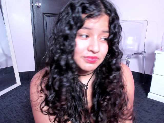 Tulipxo live cam on BongaCams