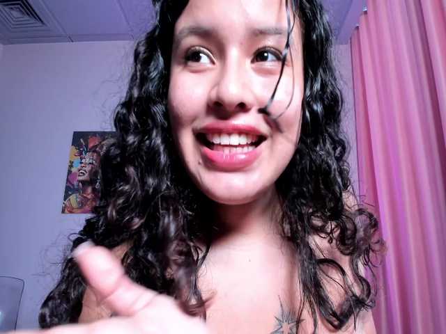 Tulipxo live cam on BongaCams